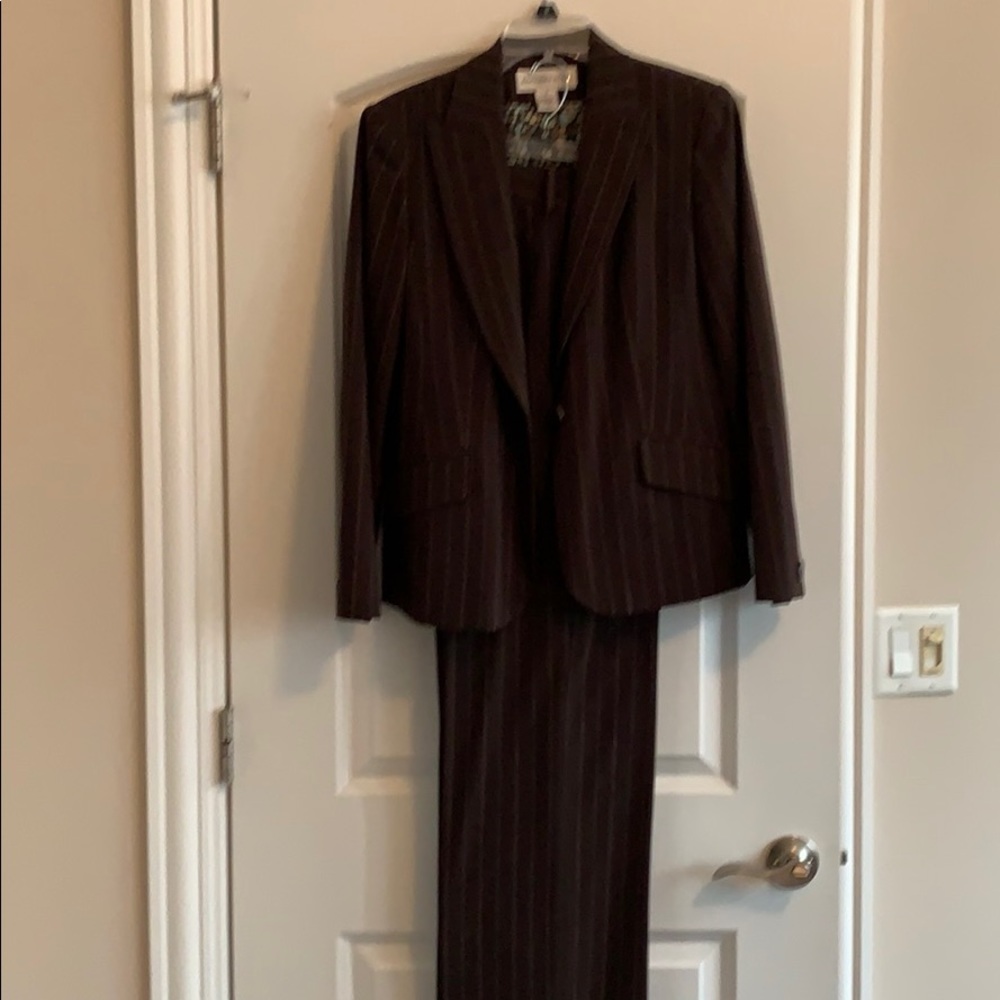 Suit